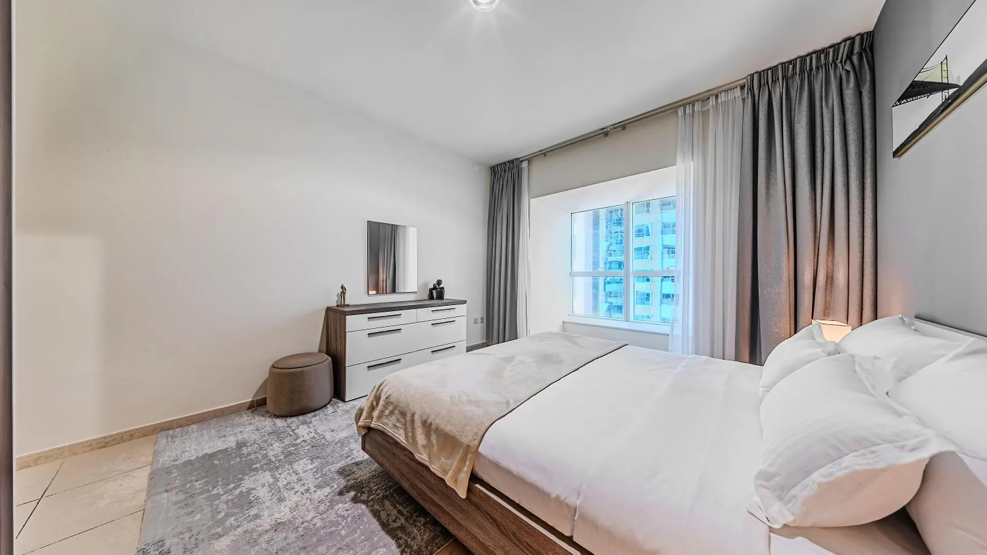 Cozy 1 Bedroom In Elite Residence Dubai
